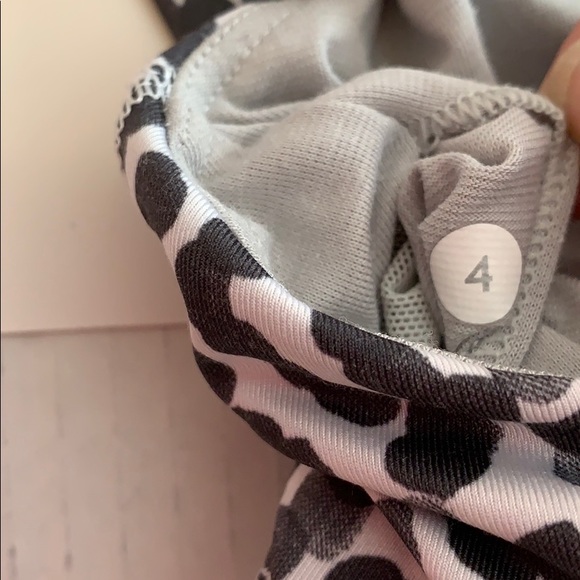 Lululemon energy bra - Picture 6 of 6